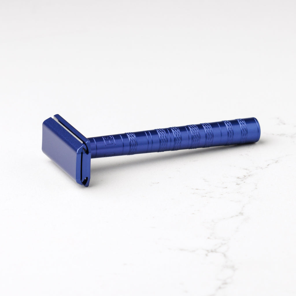 Henson AL13 Safety Razor - Medium – Barrister and Mann LLC